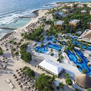 Курортный комплекс Bahia Principe Luxury (adults Only), Акумаль