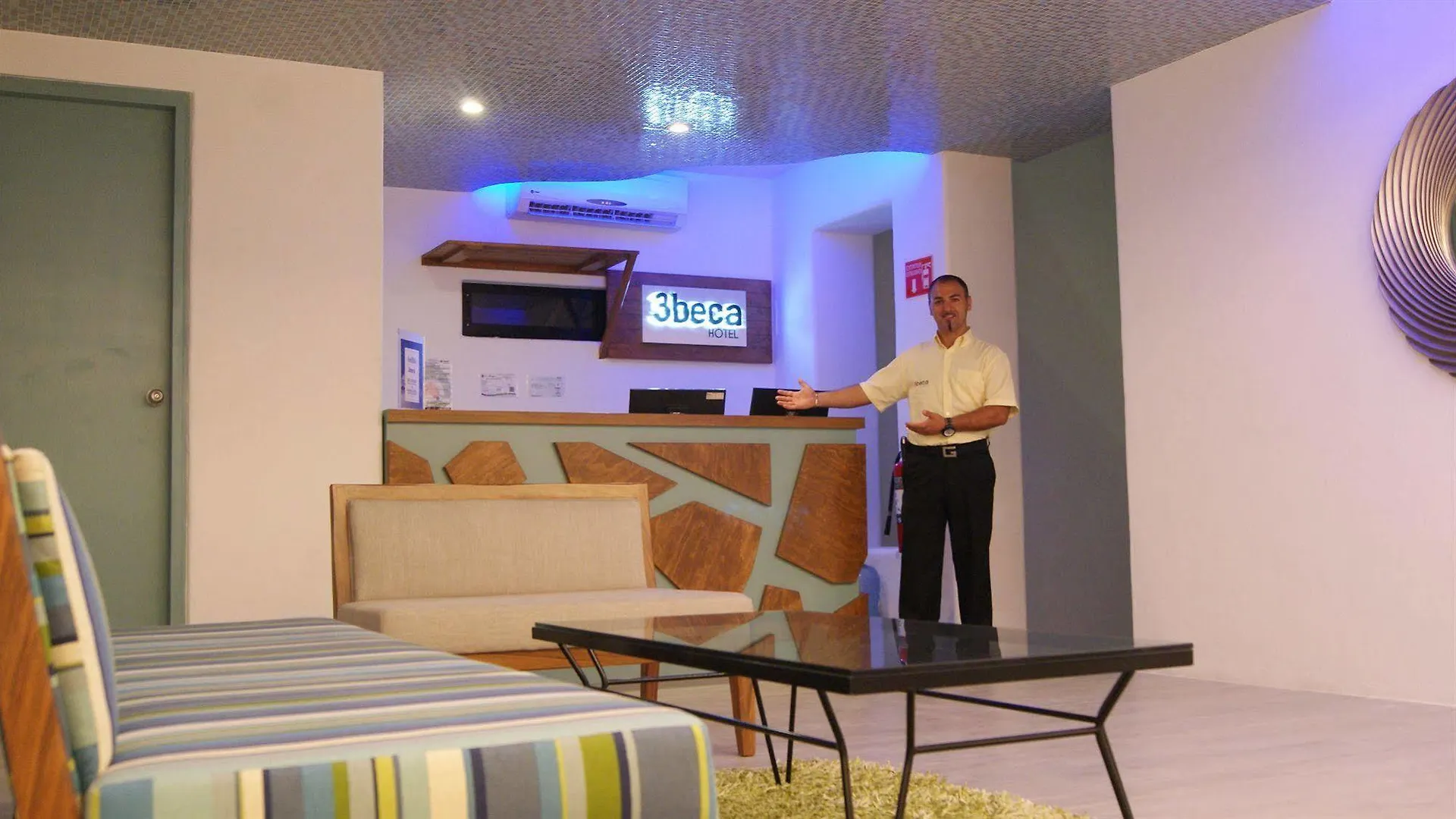 3Beca Hotel أكومال