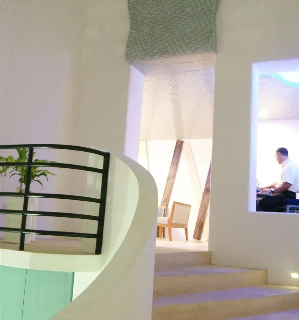 3Beca Hotel أكومال