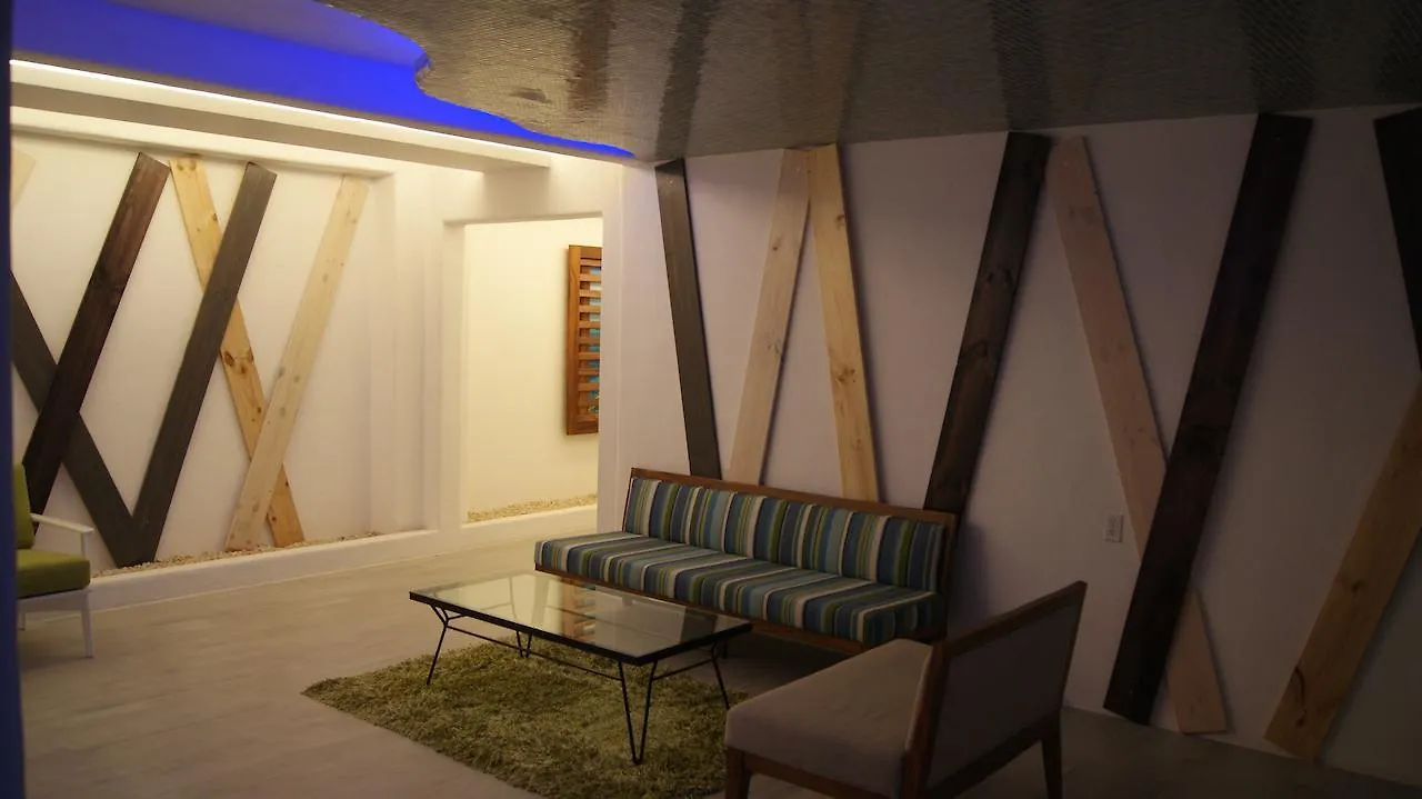3Beca Hotel أكومال 3*,