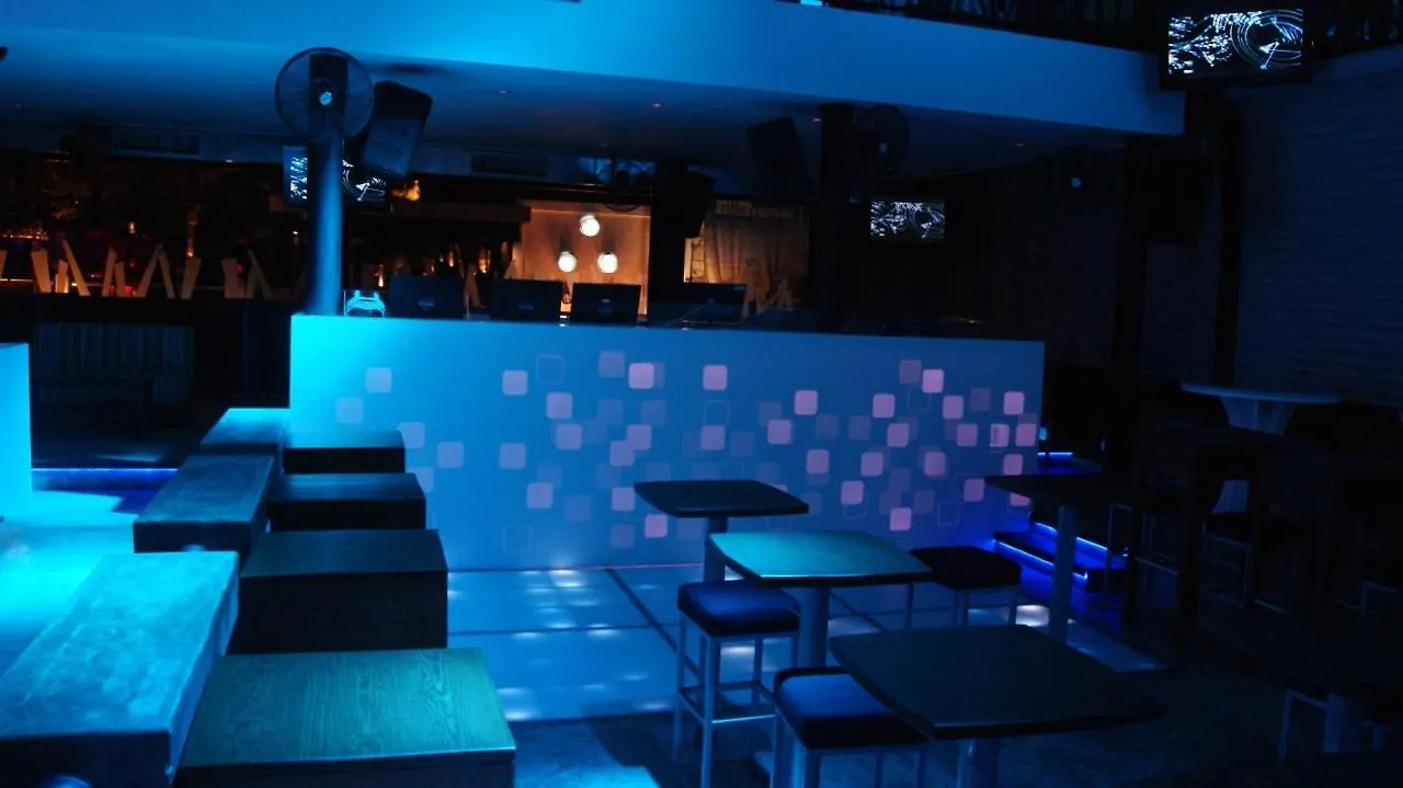 3Beca Hotel أكومال