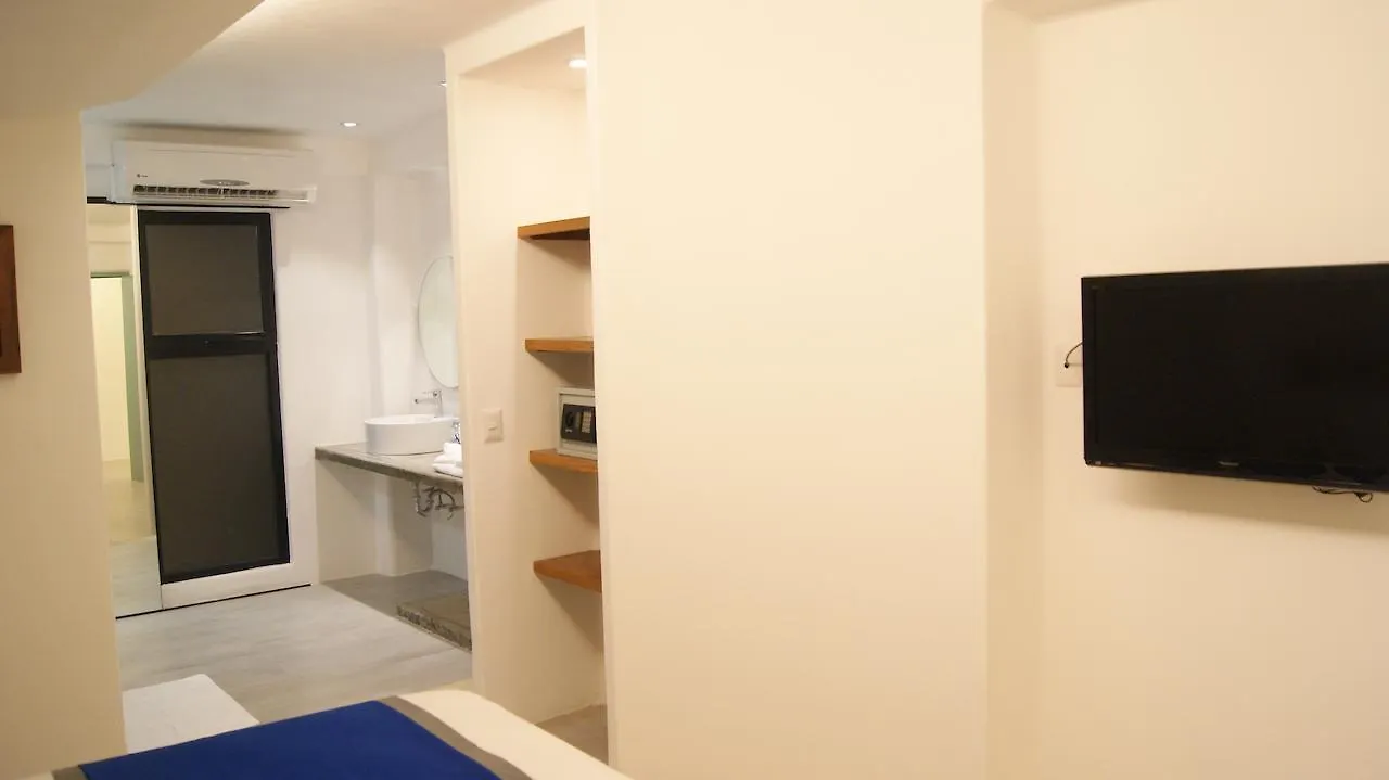 3Beca Hotel أكومال 3*,