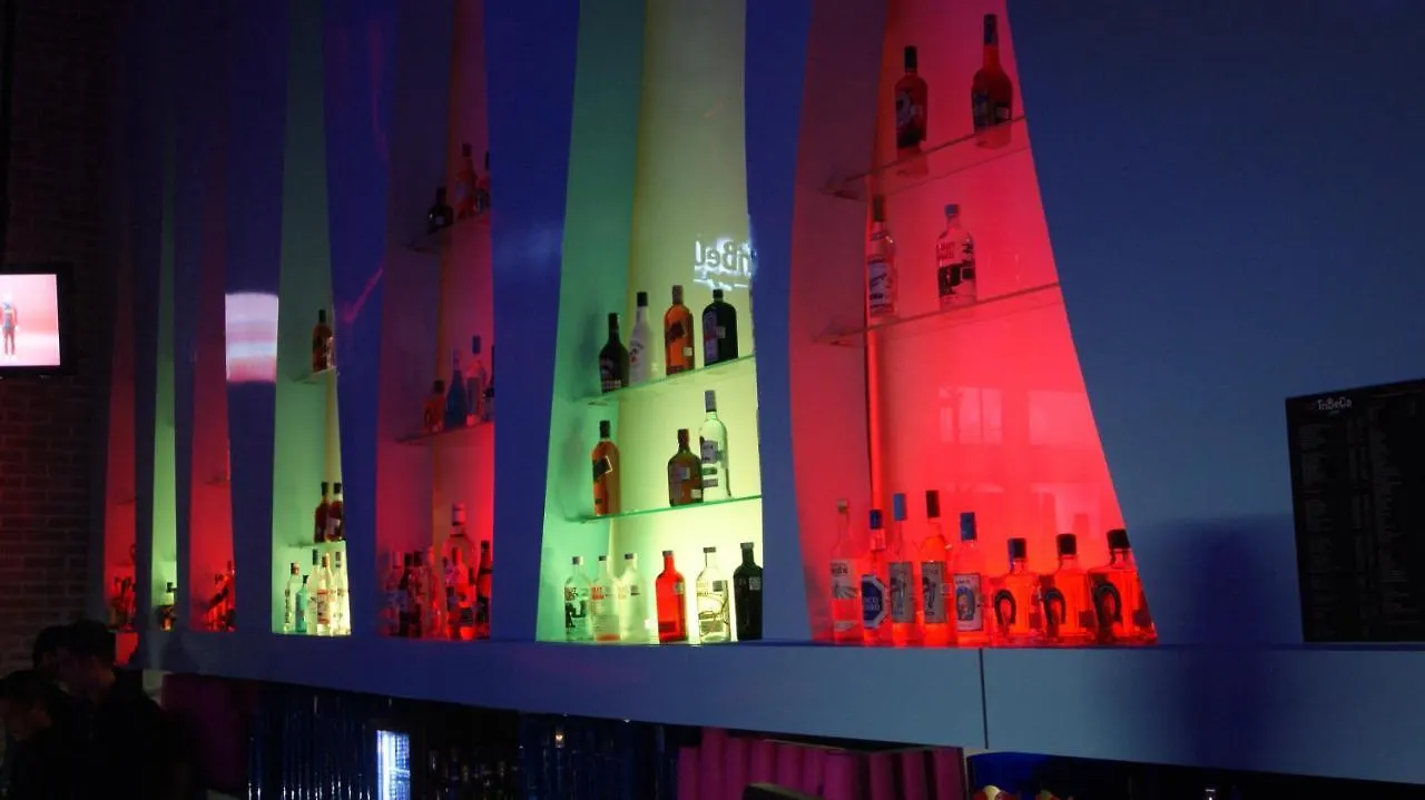 3Beca Hotel أكومال